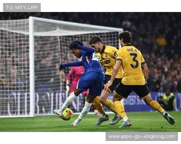 切尔西前场连线换人后形成多点进攻威胁——深度解读与应用