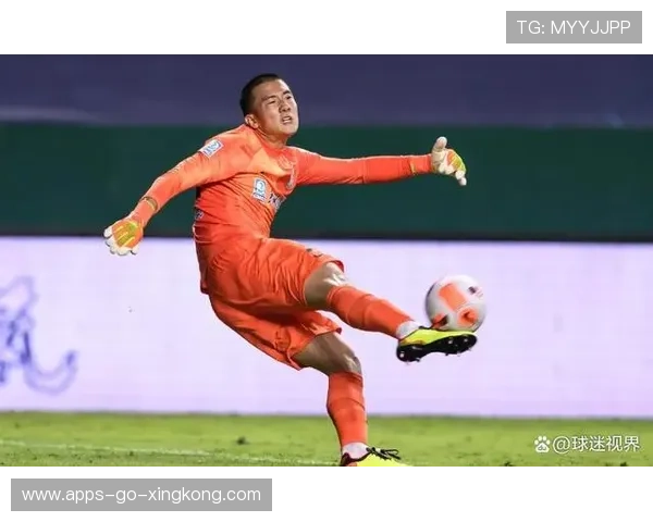 逆境反败为胜，球队展示铁血精神！